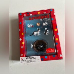 New Lundby Dolls House Pet Set Cat Family With Kittens and Basket Miniatures